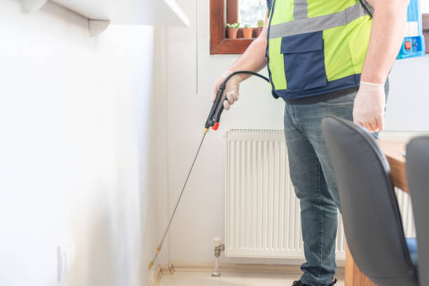 Best Pest Prevention Services  in Navarre Beach, FL